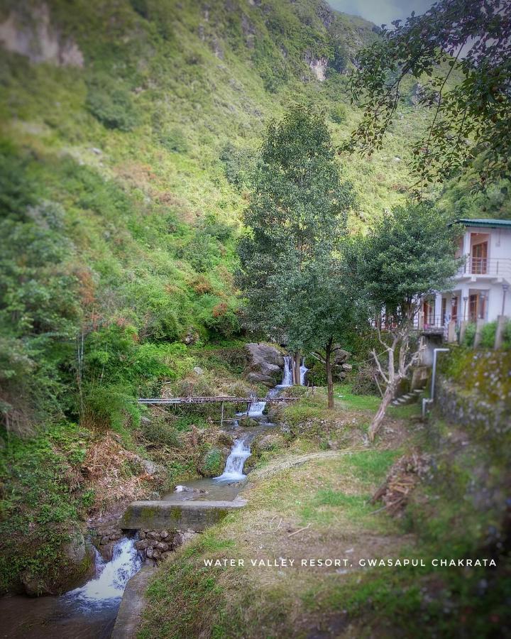 Babutaal Resort Chakrata Extérieur photo