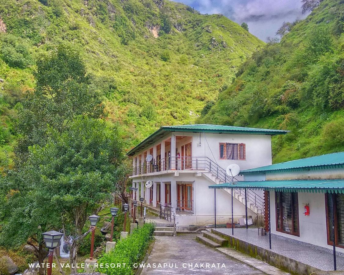 Babutaal Resort Chakrata Extérieur photo